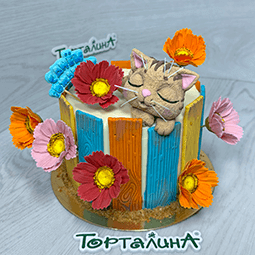 торт яркий детский с кошечкой и цветочками из мастики
