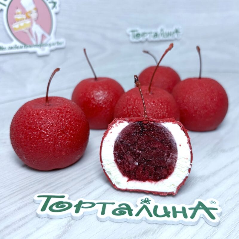 корпусное пирожное вишня